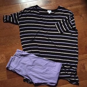 LuLaRoe Irma and OS Leggings outfit